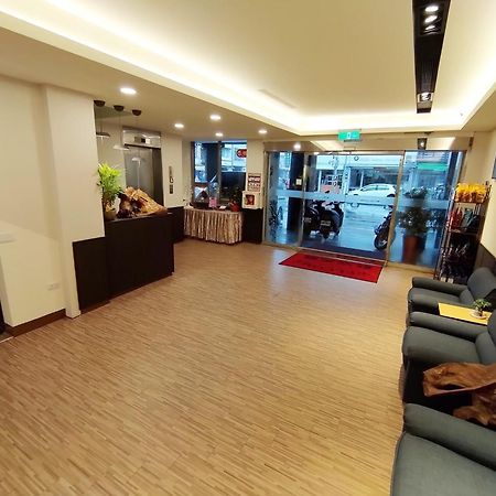 富裕商旅 Rich-Hotel Taitung المظهر الخارجي الصورة