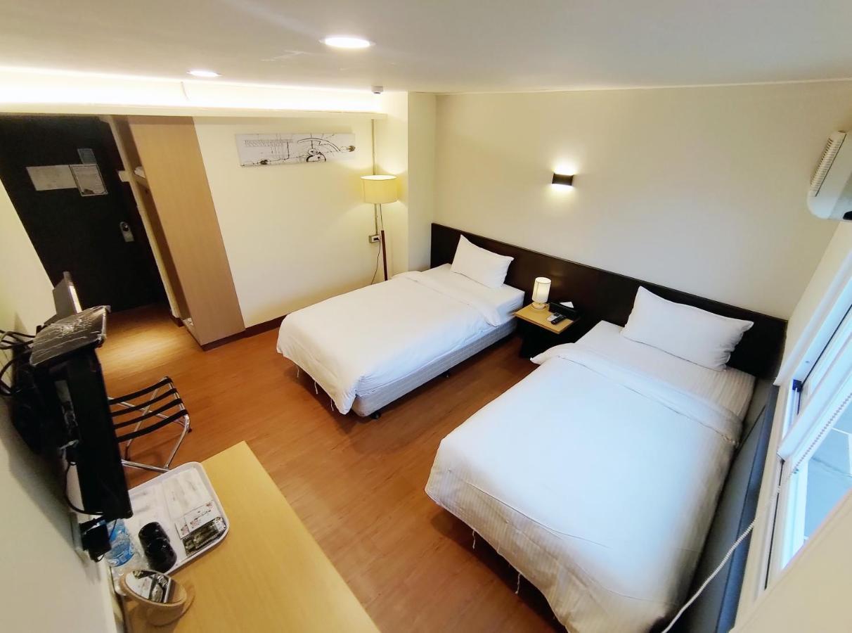 富裕商旅 Rich-Hotel Taitung المظهر الخارجي الصورة
