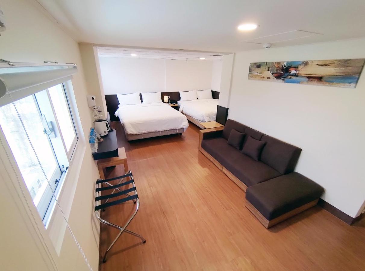 富裕商旅 Rich-Hotel Taitung المظهر الخارجي الصورة